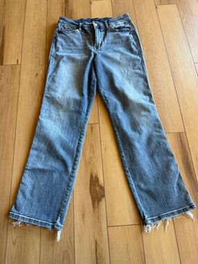 Judy Blue Medium Wash Dad Jeans with Contrast Stitching